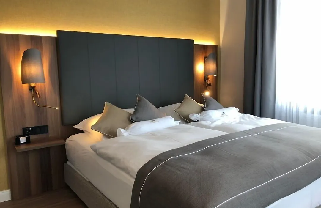 Boutique-Hotel Moseltor-1